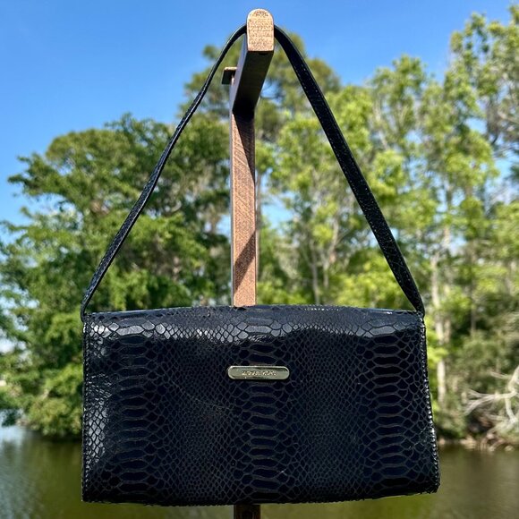 MICHAEL Michael Kors Snakeskin Leather Gold Chain Evening Bag Clutch Black EUC - Picture 10 of 16